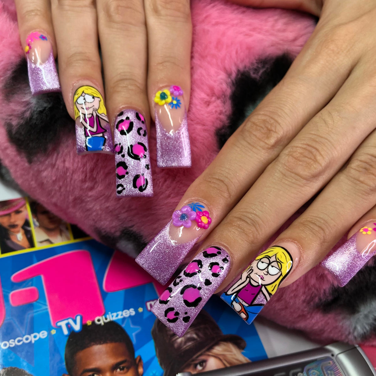 NAIL TIPS MEDIUM DUCK (HALF COVER) NAILZ BY DEV