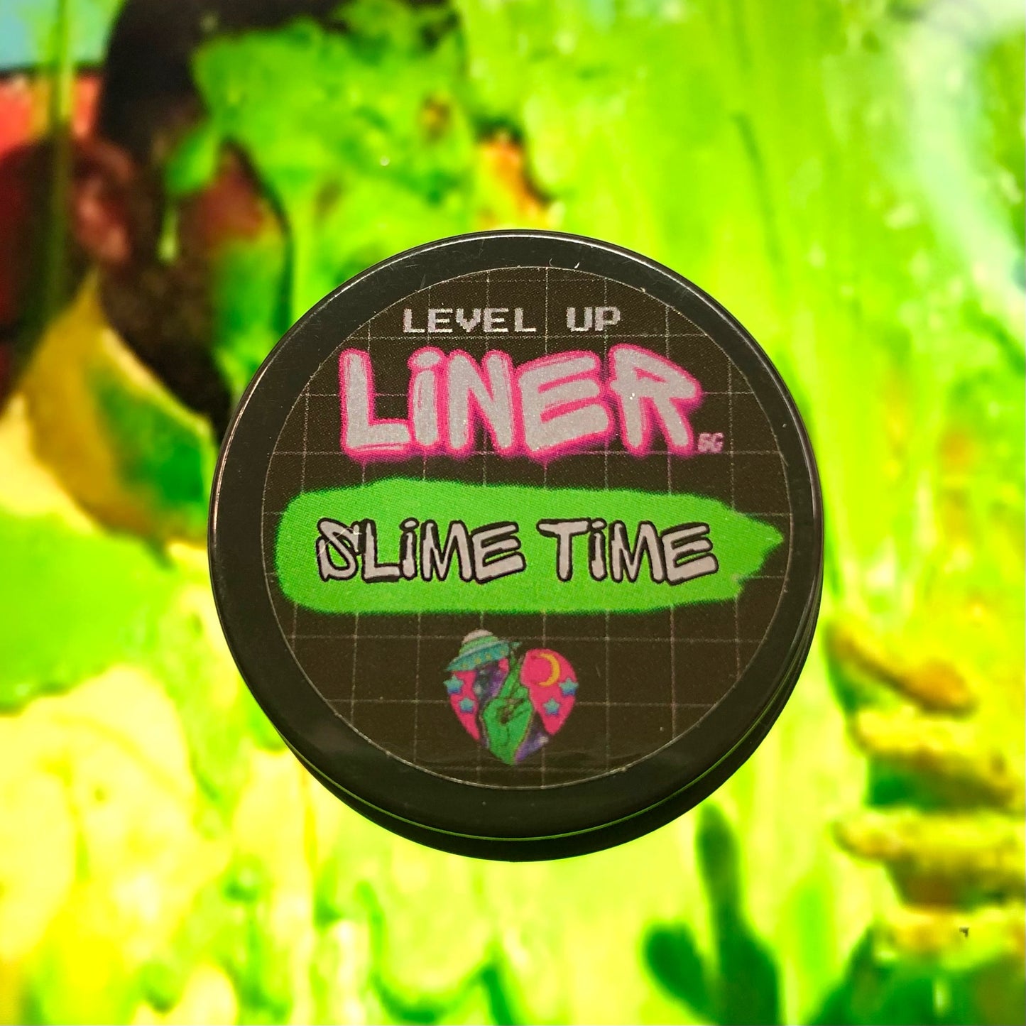 “Y2K SUMMER” LINER GEL COLLECTION
