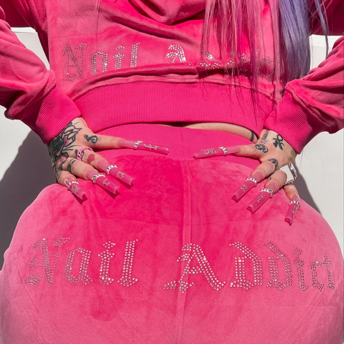 NAIL ADDICT VELOUR TRACKSUIT - PINK